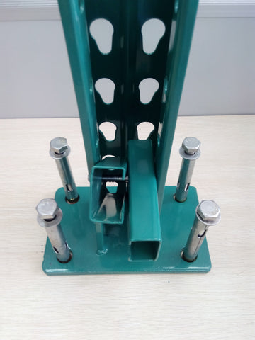 Bolted Teardrop Pallet Rack Upright Frame
